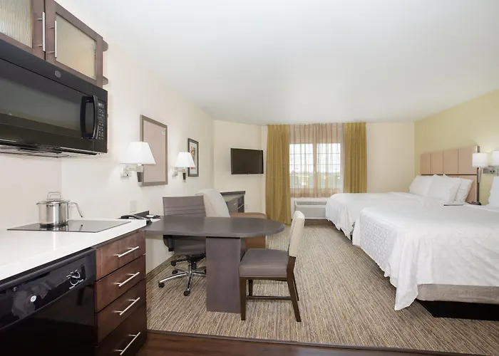 Candlewood By Ihg Hotel 2*