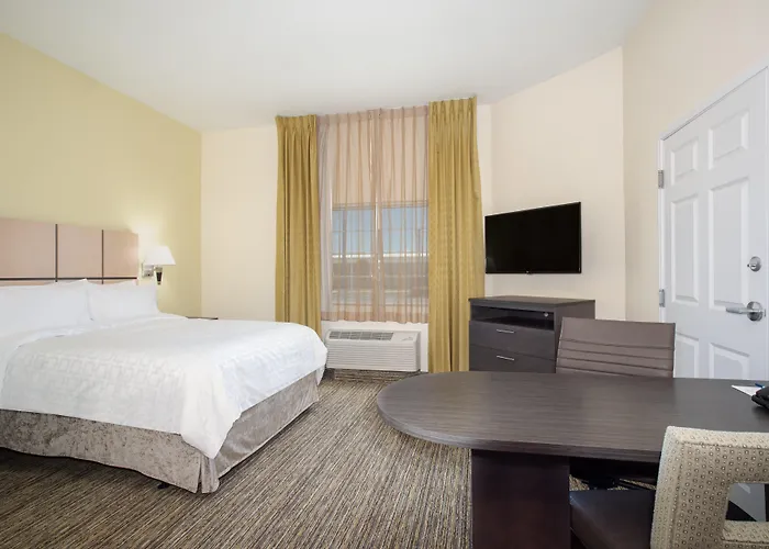 Candlewood By Ihg Cheyenne