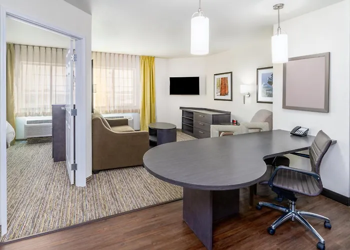 Candlewood By Ihg Hotel