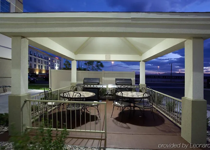 Candlewood By Ihg Hotel
